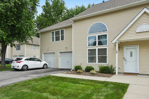 19 Village Cv, Warwick, NY, 10990-1440 | Card Image