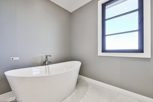 6583 Twiss Rd, House other with 5 bedrooms, 6 bathrooms and 32 parking in Burlington ON | Image 22