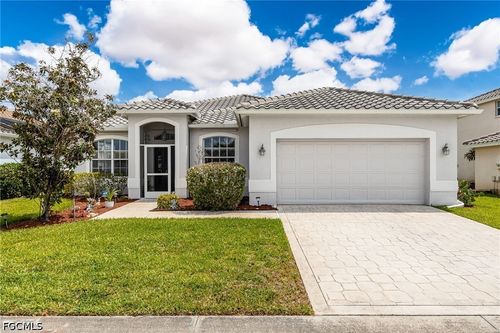 11062 Lakeland Cir, FORT MYERS, FL, 33913-6902 | Card Image