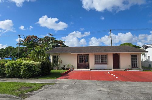11302 Sw 7th St, Miami, FL, 33174-1122 | Card Image