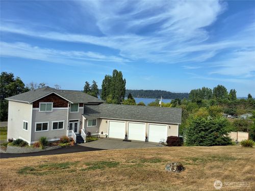 9498 Se Southworth Dr, Port Orchard, WA, 98366-8854 | Card Image