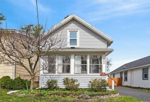 1050 Atlantic Ave, Rochester, NY, 14609-7559 | Card Image