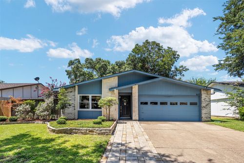 1637 Dell Oak Dr, Garland, TX, 75040-5308 | Card Image