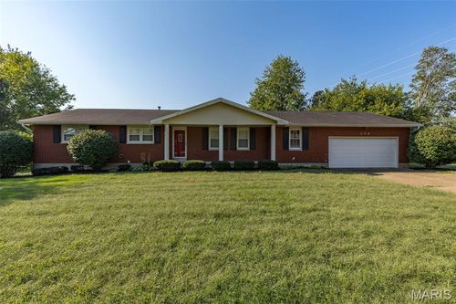 204 Smith St, Farmington, MO, 63640-2276 | Card Image