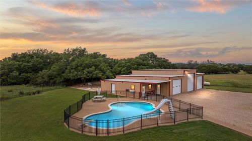 903 Fm-2840, Meridian, TX, 76665 | Card Image