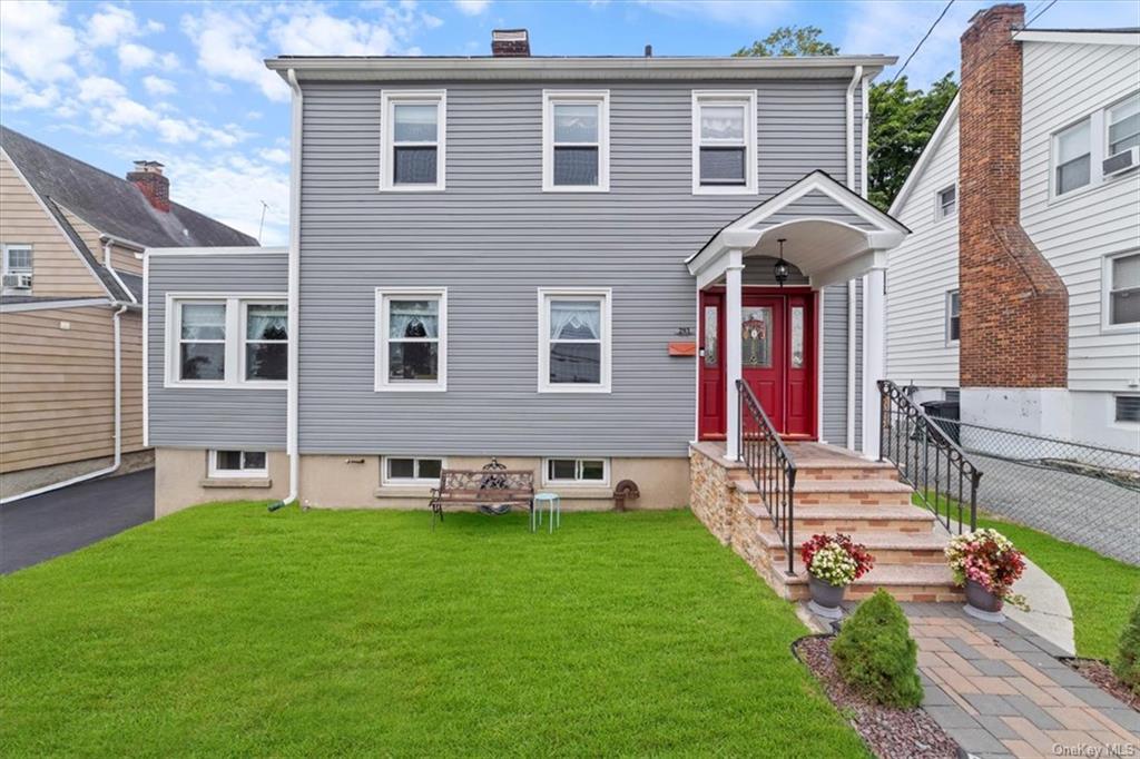 Bellevue Ave, Yonkers, NY 10703