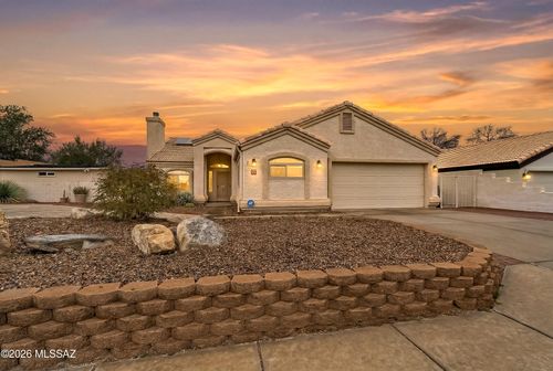 3782 W Meadow Briar Dr, Tucson, AZ, 85741-2098 | Card Image