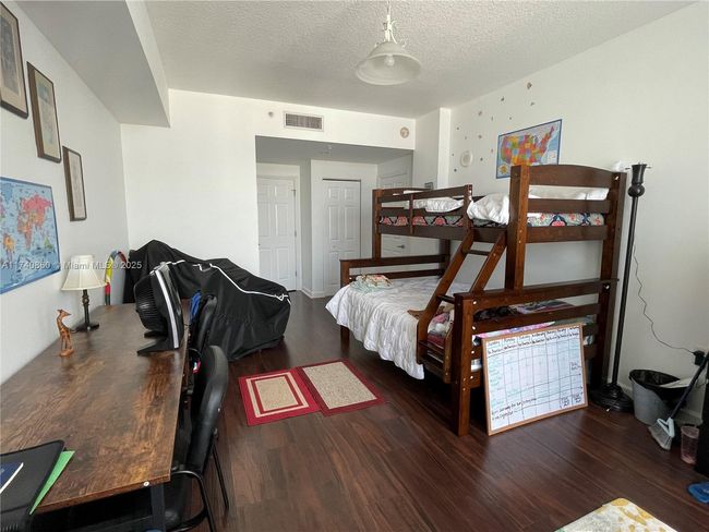 APT-501 - 140 S Dixie Hwy, Condo with 3 bedrooms, 2 bathrooms and null parking in Hollywood FL | Image 10