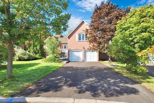 14 Laurwood Crt, Aurora, ON, L4G5C2 | Card Image