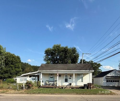 20 4th St, Nelsonville, OH, 45764 | Card Image