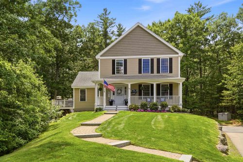 165 S Ridge Dr, Manchester, NH, 03109-5151 | Card Image