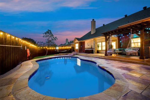 320 Timbercreek Ct, Princeton, TX, 75407-5737 | Card Image