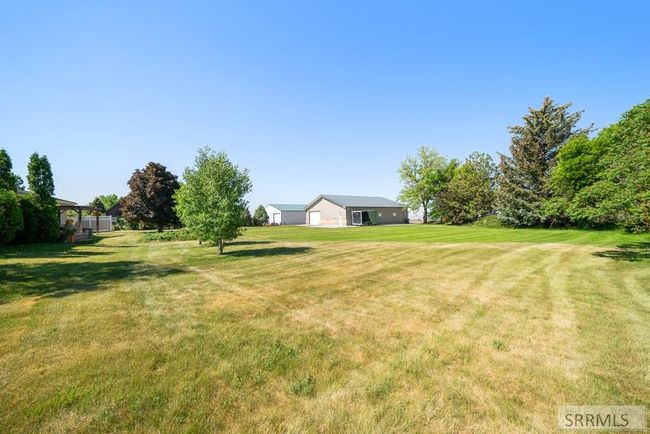 147 N 3900 E, House other with 6 bedrooms, 3 bathrooms and 2 parking in Rigby ID | Image 42