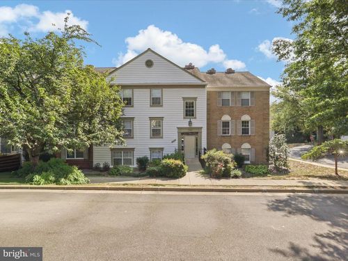 apt-79-7753 New Providence Dr, FALLS CHURCH, VA, 22042-4419 | Card Image