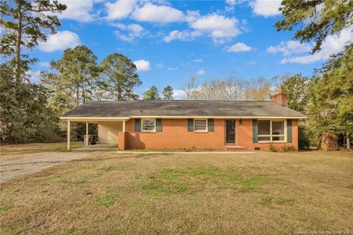 409 College Dr, Raeford, NC, 28376-2416 | Card Image