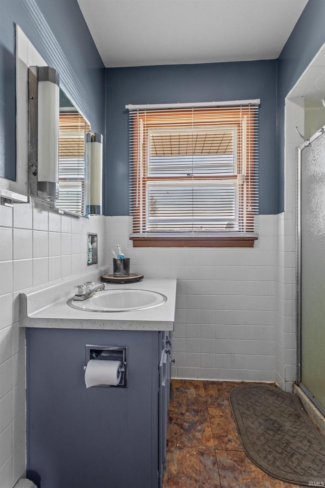 5135 W 100 N, House other with 3 bedrooms, 3 bathrooms and null parking in Kokomo IN | Image 29