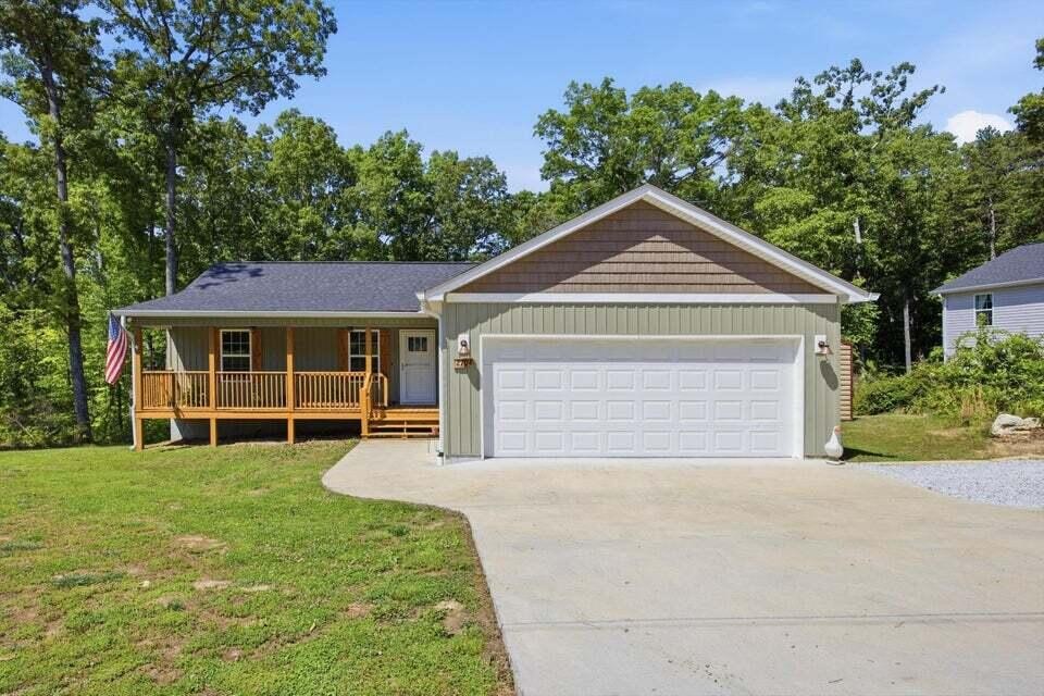 Residential in Rocky Face