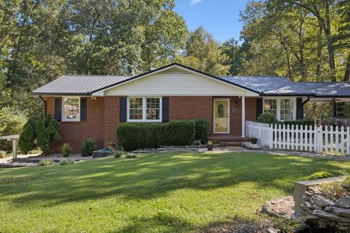 1048 Highway 100, Centerville, TN, 37033-1125 | Card Image