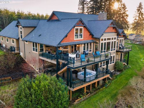 7118 Grandview Ave, Scotts Mills, OR, 97375-9658 | Card Image