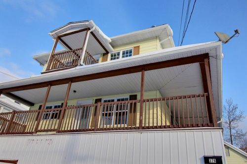 376 Rue St-Augustin, La Tuque, QC, G9X2X9 | Card Image