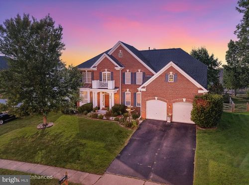9282 Rainbow Falls Dr, BRISTOW, VA, 20136-2150 | Card Image