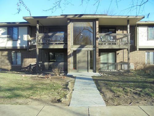 2-566 Somerset Ln, Crystal Lake, IL, 60014-7760 | Card Image