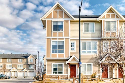 986 Sherwood Blvd Nw, Calgary, AB, T3R0V3 | Card Image