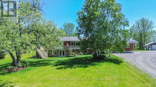 1074 Millhaven Road, Loyalist (Lennox and Addington - South), ON, K0H2H0 | Card Image