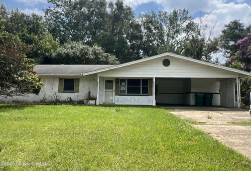 204 N Wilson Blvd, Gulfport, MS, 39503-3242 | Card Image