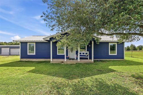 6366 Apple Ln, Madisonville, TX, 77864-4002 | Card Image
