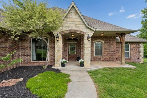 9551 Bergamo Boulevard, Edmond, OK, 73034 | Card Image