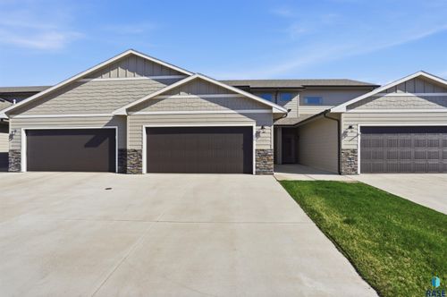 3626 E Siasconset Pl, Sioux Falls, SD, 57108-3050 | Card Image