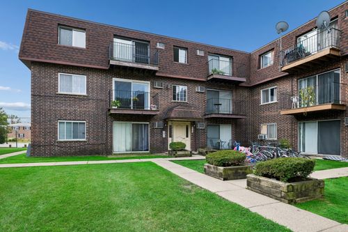 2b-9364 Golf Rd, Des Plaines, IL, 60016-1663 | Card Image