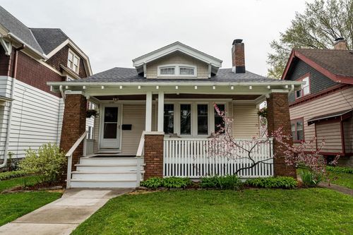 2142 N 51st Street, Milwaukee, WI, 53208 | Card Image