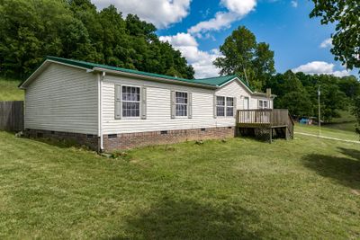 8869 Enterprise Rd, House other with 4 bedrooms, 2 bathrooms and null parking in Mount Pleasant TN | Image 1