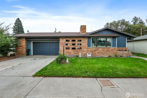 405 W 7th Ave, Ritzville, WA, 99169-1913 | Card Image