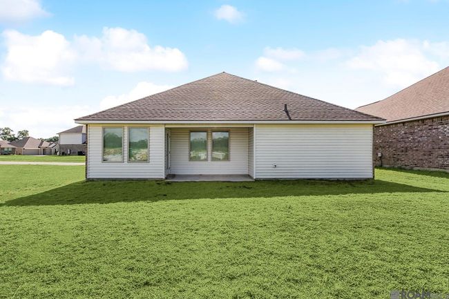 15915 Olive Grove Dr, House other with 3 bedrooms, 2 bathrooms and 2 parking in Zachary LA | Image 15