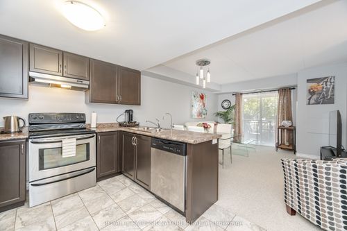 111-67 Kingsbury Sq, Guelph, ON, N1L0L3 | Card Image