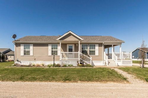 3 Copper Beech Dr, Nanticoke, ON, N0A1L0 | Card Image