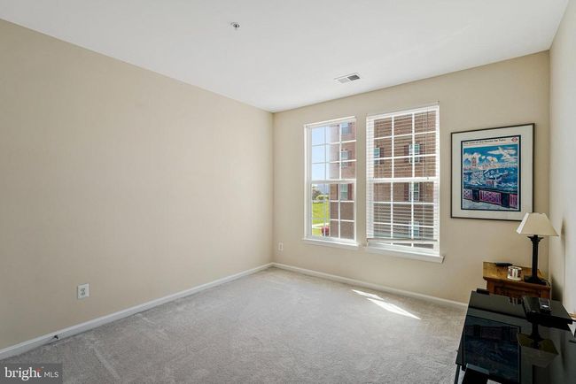 21570 Romans Dr, Townhouse with 3 bedrooms, 3 bathrooms and null parking in ASHBURN VA | Image 18