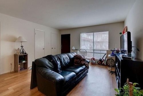apt-104-2207 Leon St, Austin, TX, 78705-4614 | Card Image