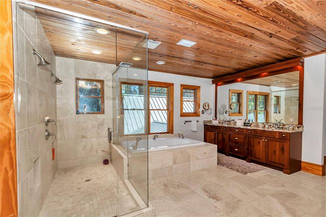 7000 Nw Highway 320, House other with 6 bedrooms, 6 bathrooms and null parking in Micanopy FL | Image 62
