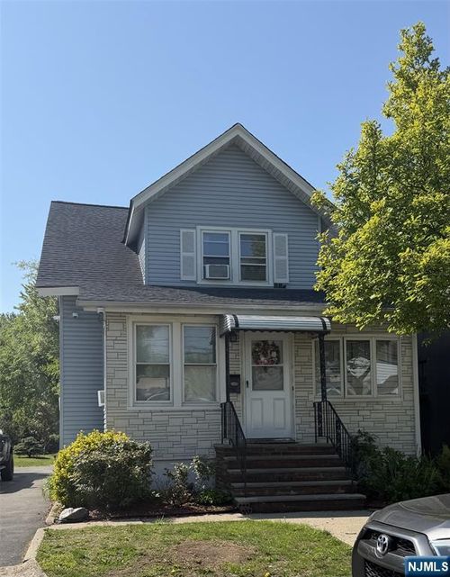 50 Main Ave, Elmwood Park, NJ, 07407-3202 | Card Image