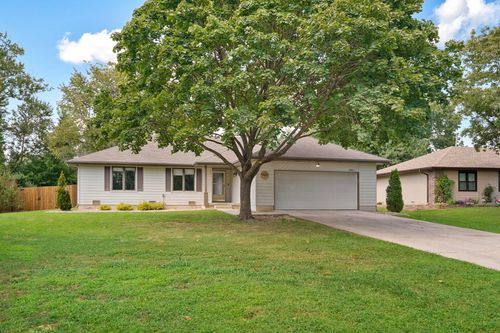 4851 E Weeping Willow Lane, Springfield, MO, 65809 | Card Image