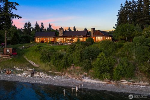165 Ne Kinman Rd, Poulsbo, WA, 98370-9324 | Card Image