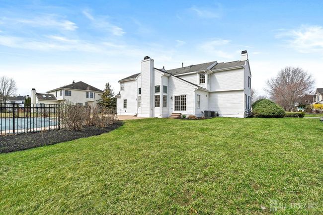 11 Bodine Dr, House other with 4 bedrooms, 3 bathrooms and null parking in Cranbury NJ | Image 33