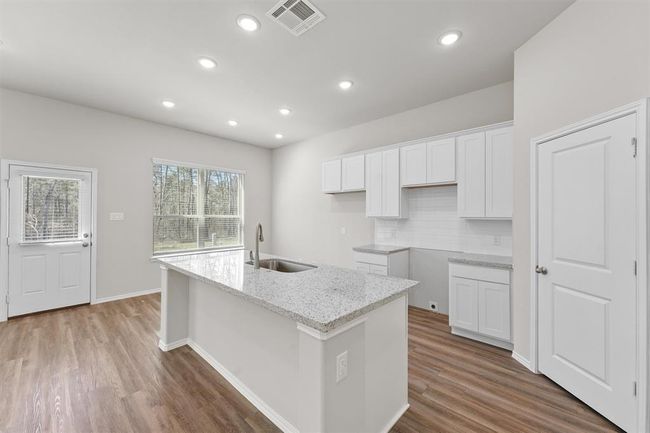 11069 Magnolia Bend Dr, House other with 3 bedrooms, 3 bathrooms and 2 parking in Conroe TX | Image 8