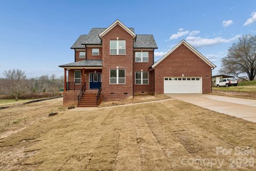 114 Strawberry Ct, Lincolnton, NC, 28092-5221 | Card Image