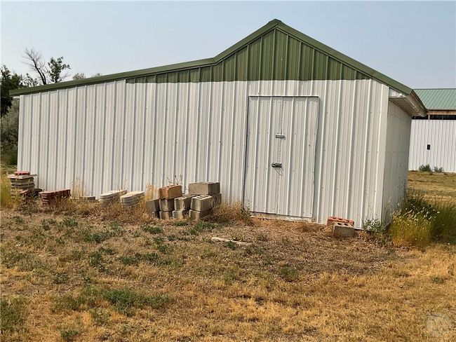 702 Kramer St, House other with 4 bedrooms, 2 bathrooms and null parking in Jordan MT | Image 10