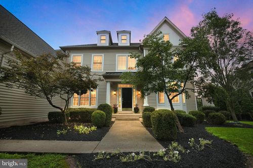 512 Championship Dr, HARLEYSVILLE, PA, 19438-2177 | Card Image